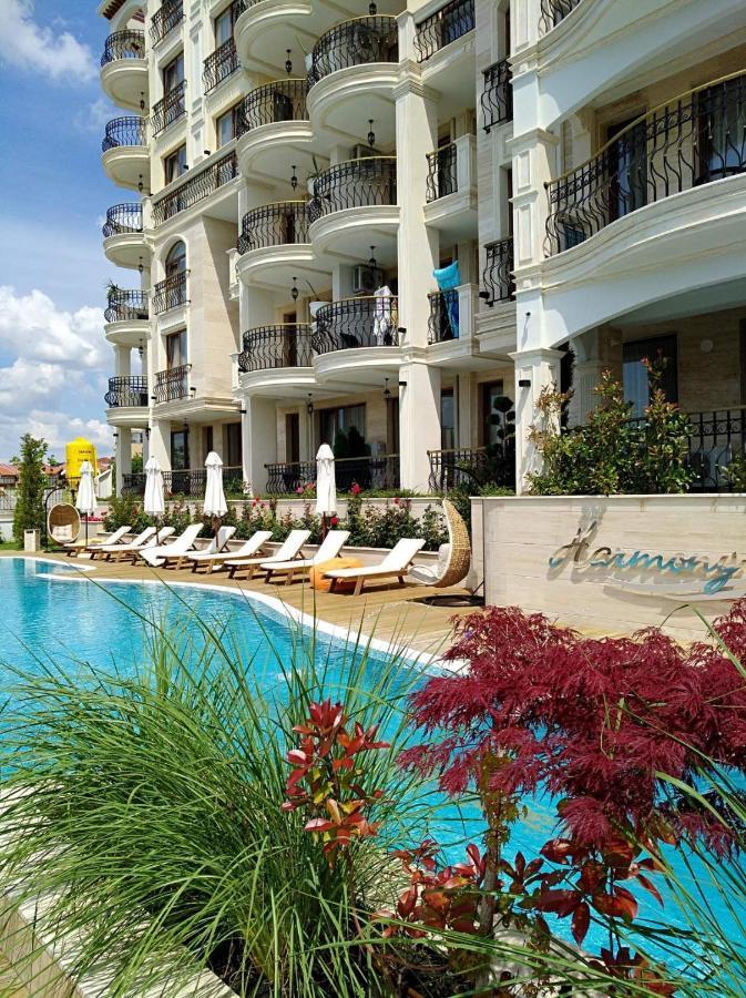 Harmony Suites Apartment Свети Влас Екстериор снимка