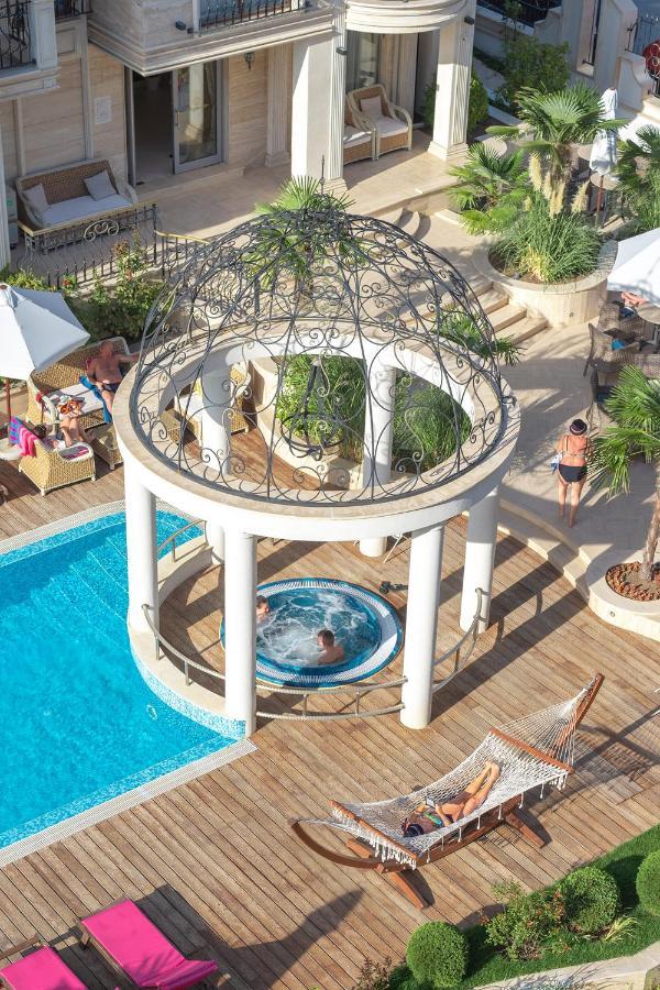 Harmony Suites Apartment Свети Влас Екстериор снимка