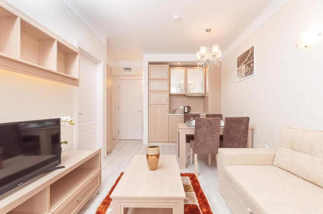 Harmony Suites Apartment Свети Влас Екстериор снимка